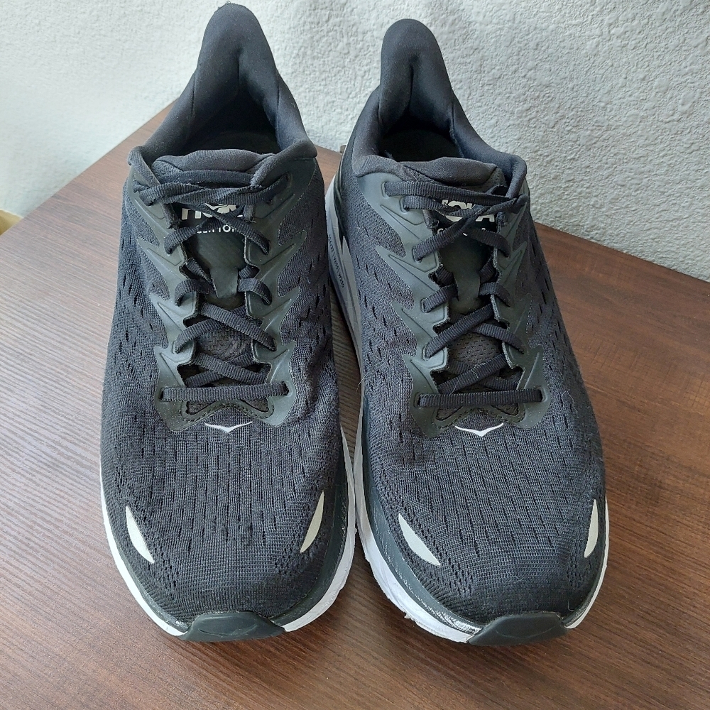Hoka‎ Clifton 8 Black Size 12D